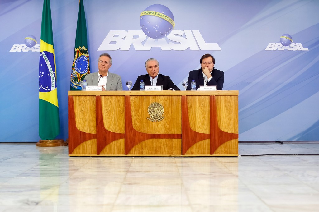 Sérgio Lima/PODER 360-27.nov.2016 Entrevista coletiva do presidente Michel Temer com os presidentes do Senado, Renan Calheiros e do presidente da Câmara dos Deputados, Rodrigo Maia, no Palácio do Planalto. Brasilia, 18-11-2016 Foto: Sérgio Lima / PODER 360.